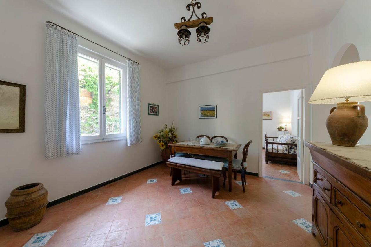 דירות ורנאצה Joivy Light Flat With Great View, Cinque Terre מראה חיצוני תמונה